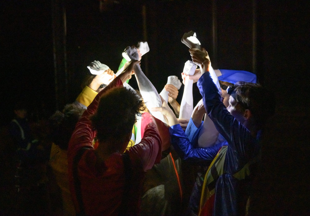 Pauline Brun / WISMUT - A NUCLEAR CHOIR • Performance, Scénographie • 2019, création de Jule Flierl et Mars Dietz